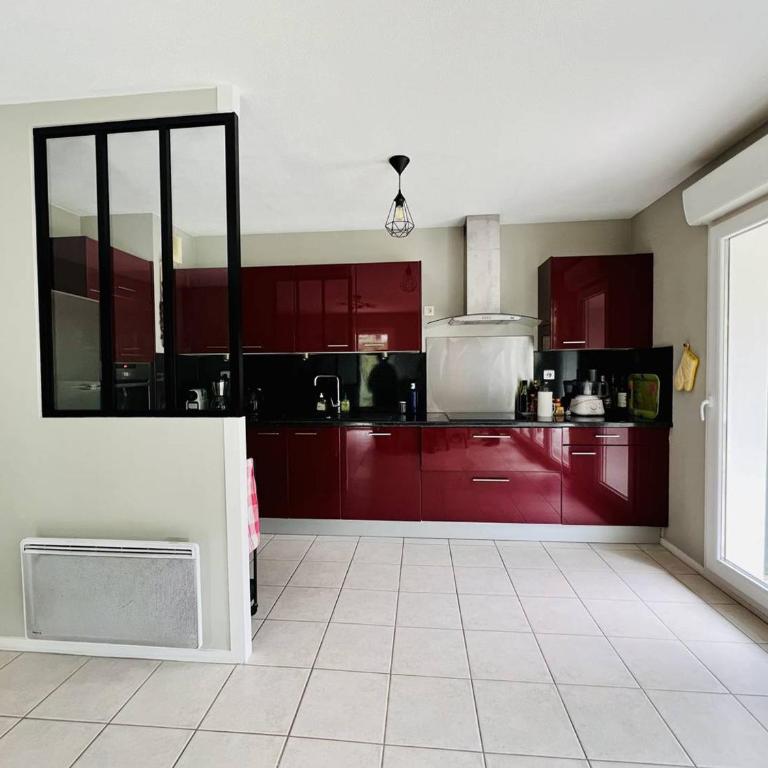 Cambo-les-Bains : Appartement 3 pièces avec parking et animaux acceptés - Apartamento de 2 dormitorios - 8