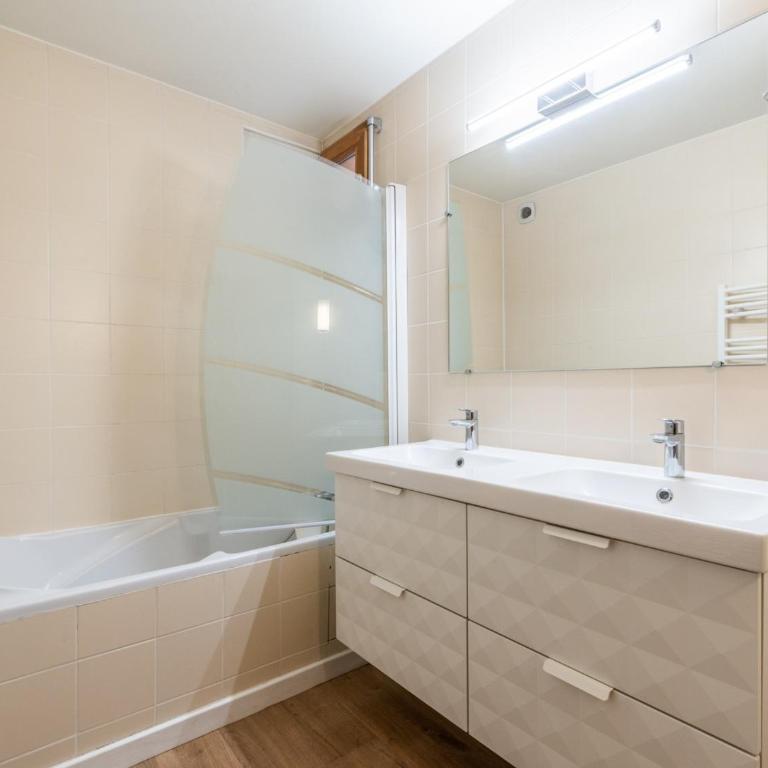 Chalet spacieux avec sauna et WiFi aux Gets - FR-1-671-259 - Chalet - 18