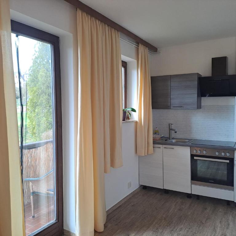 Appartements Kubisko - Apartment mit Balkon - 12