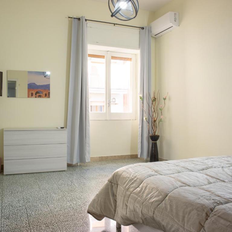 Apartment Enea - Camera Matrimoniale con Bagno in Comune - 13