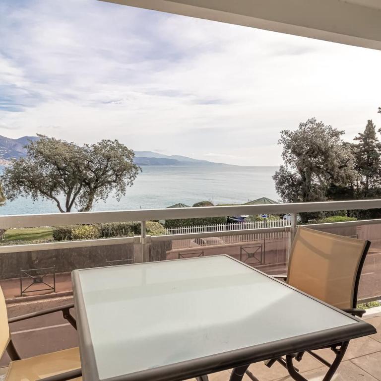 magnificent 2-room apartment sea view Roquebrune - Chambre Simple - Vue sur Mer - 5
