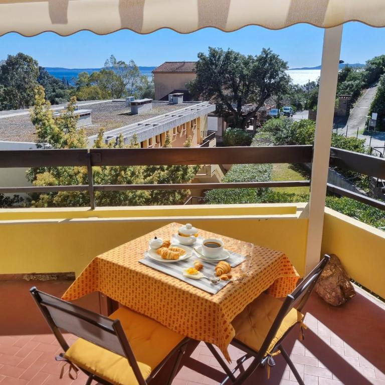 Les Marguerites - T2 avec clim et parking à la Fossette - Apartamento de 1 dormitorio - 1