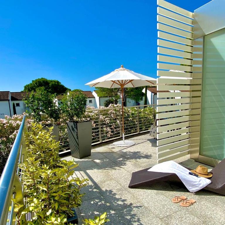 Art&Park Hotel Union Lido - Camera Queen con Vista Piscina - 1
