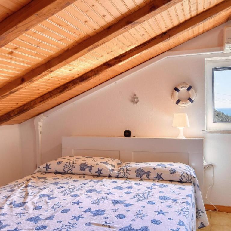 2 Bedroom Gorgeous Apartment In Moneglia - Two-Bedroom Apartment - 4