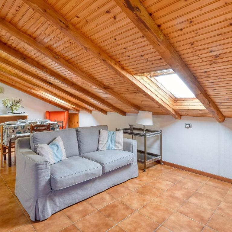 2 Bedroom Gorgeous Apartment In Moneglia - Two-Bedroom Apartment - 5