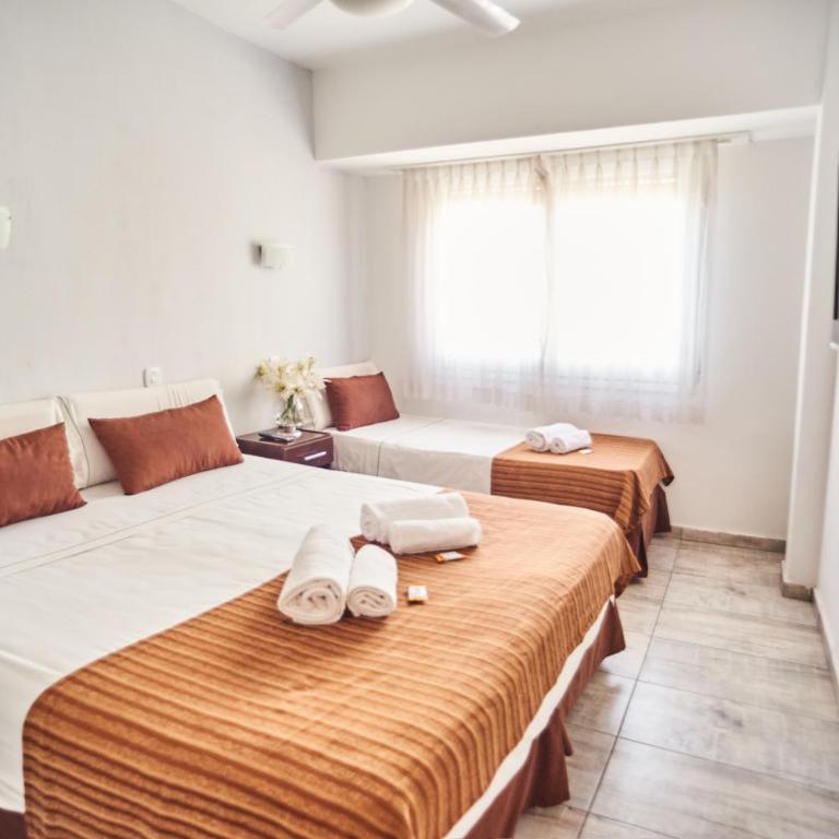 Hotel Pelayo - Habitación Triple - 1