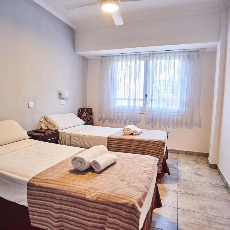 Hotel Pelayo - Habitación cuádruple - 4