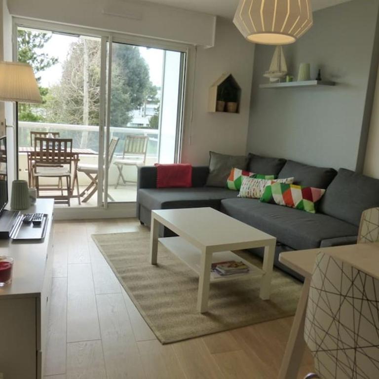 Appartement cosy, vue sur parc, 3 mins plage Benoit - Two-Bedroom Apartment - 1