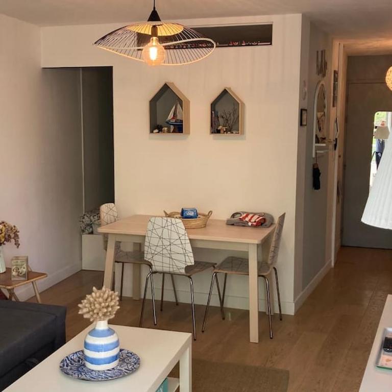 Appartement cosy, vue sur parc, 3 mins plage Benoit - Two-Bedroom Apartment - 29