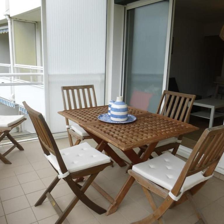 Appartement cosy, vue sur parc, 3 mins plage Benoit - Two-Bedroom Apartment - 31