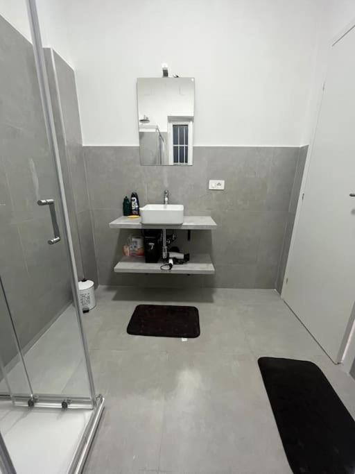 Apartment V12 - One-Bedroom Apartment - 7