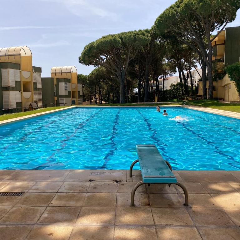 Apartament reformat, Wi Fi, parking, piscina, AC - Apartamento de 2 dormitorios - 17