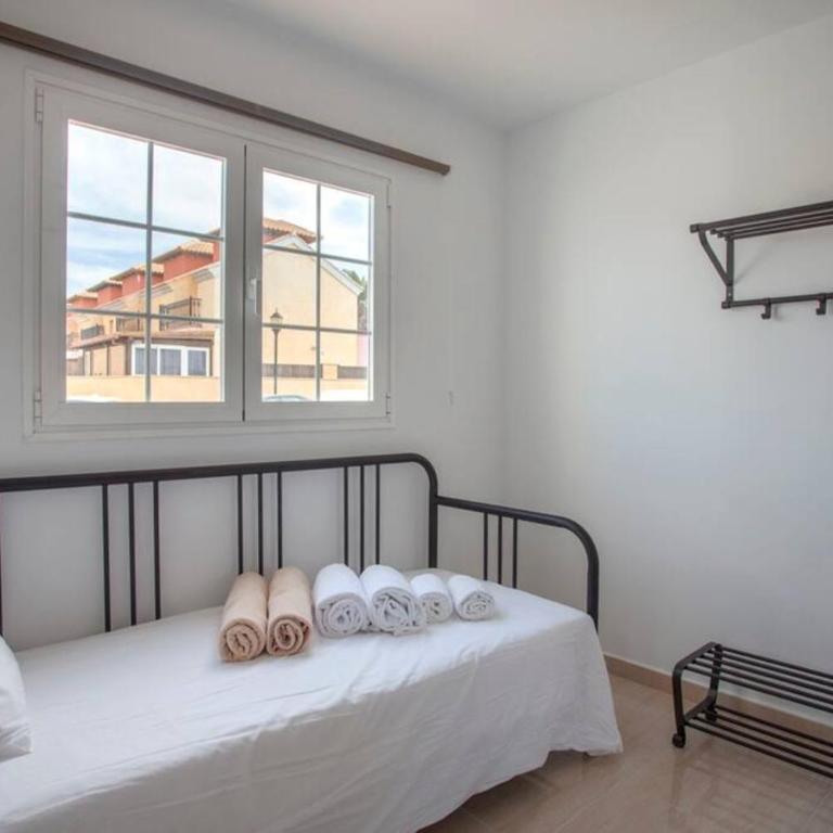3. Boutique Art Villa Aire - GB - Villa - 29