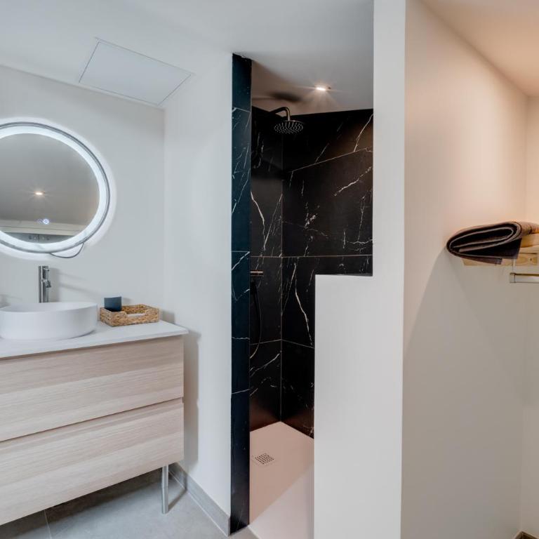 Ô Duplex Toulousain - Climatisation, WiFi, Netflix - Appartement 1 Chambre - 6
