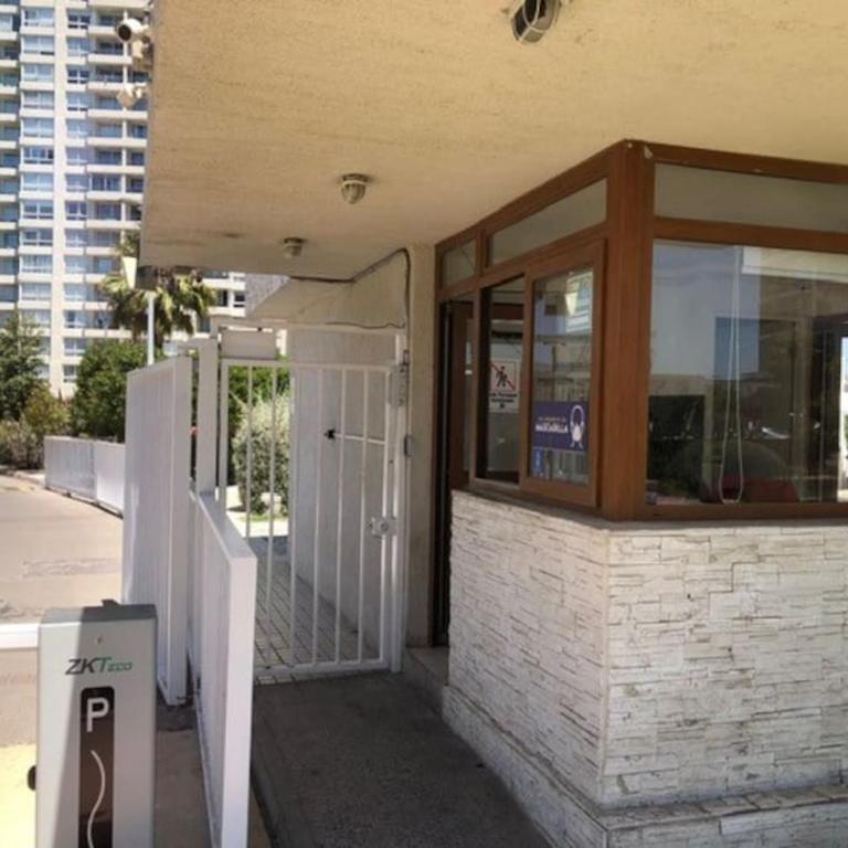 Espectacular depto 3d2b frente casino playa y mar - Three-Bedroom Apartment - 21