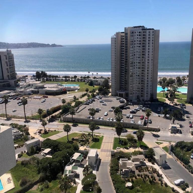Espectacular depto 3d2b frente casino playa y mar - Three-Bedroom Apartment - 38