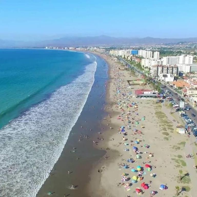 Espectacular depto 3d2b frente casino playa y mar - Three-Bedroom Apartment - 46