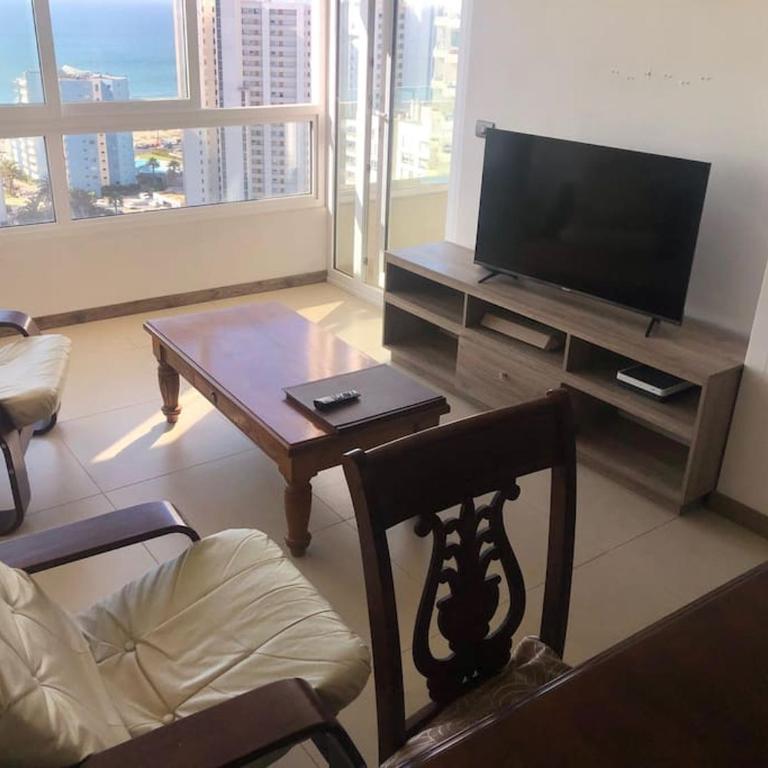 Espectacular depto 3d2b frente casino playa y mar - Three-Bedroom Apartment - 59