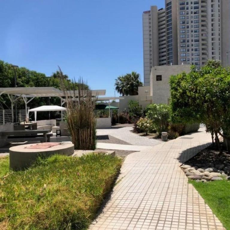 Espectacular depto 3d2b frente casino playa y mar - Three-Bedroom Apartment - 63