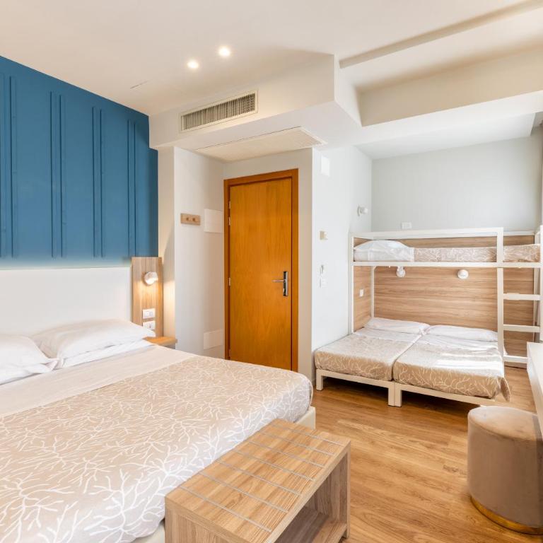 Hotel Gemma - Deluxe Family Room - 3