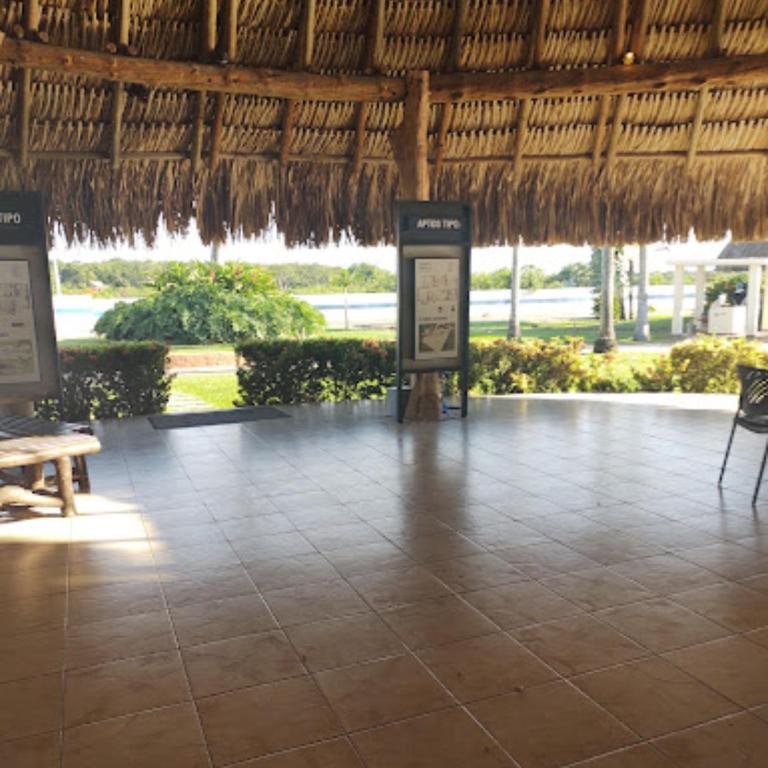 Apartamento Flandes - Three-Bedroom Apartment - 21
