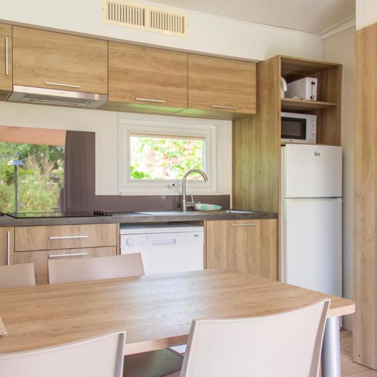 Sangulí Camping & Resort - Three-Bedroom Bungalow - 8