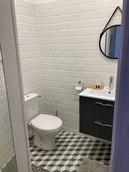 Appartement Cosy tout confort au cœur de ville. - Apartment mit 1 Schlafzimmer - 22