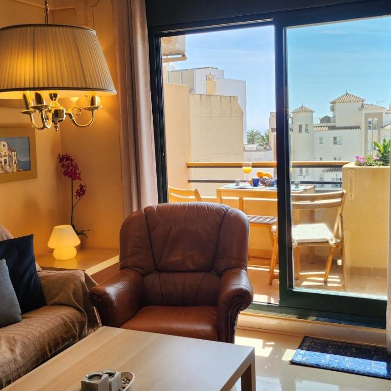 R1364 Cala de Nerja - Apartamento de 3 dormitorios - 4