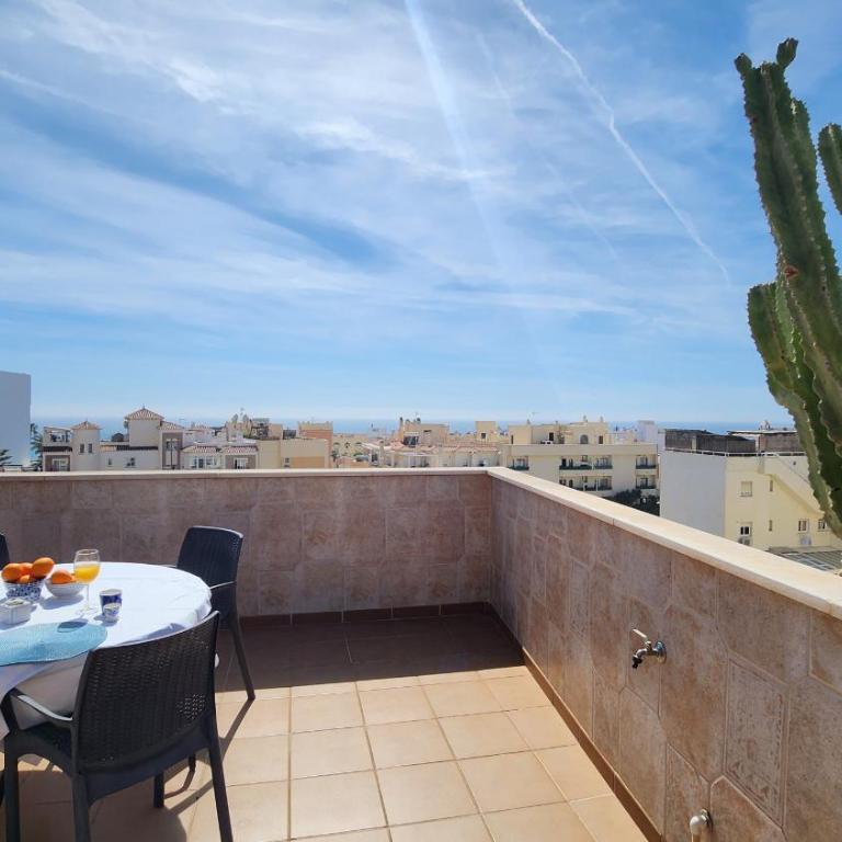 R1364 Cala de Nerja - Apartamento de 3 dormitorios - 10