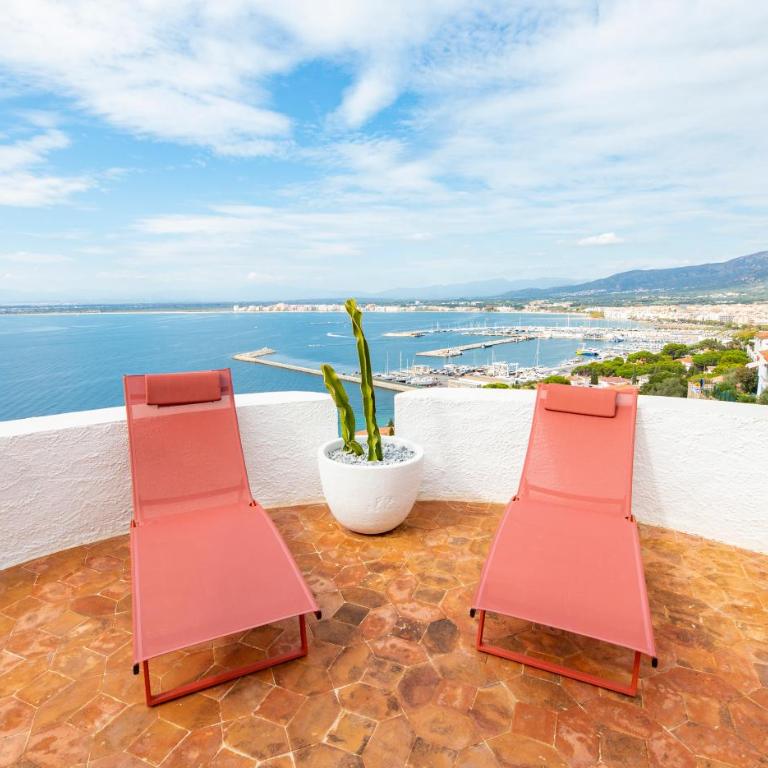 Agi Castell Mar - Studio with Terrace - 19