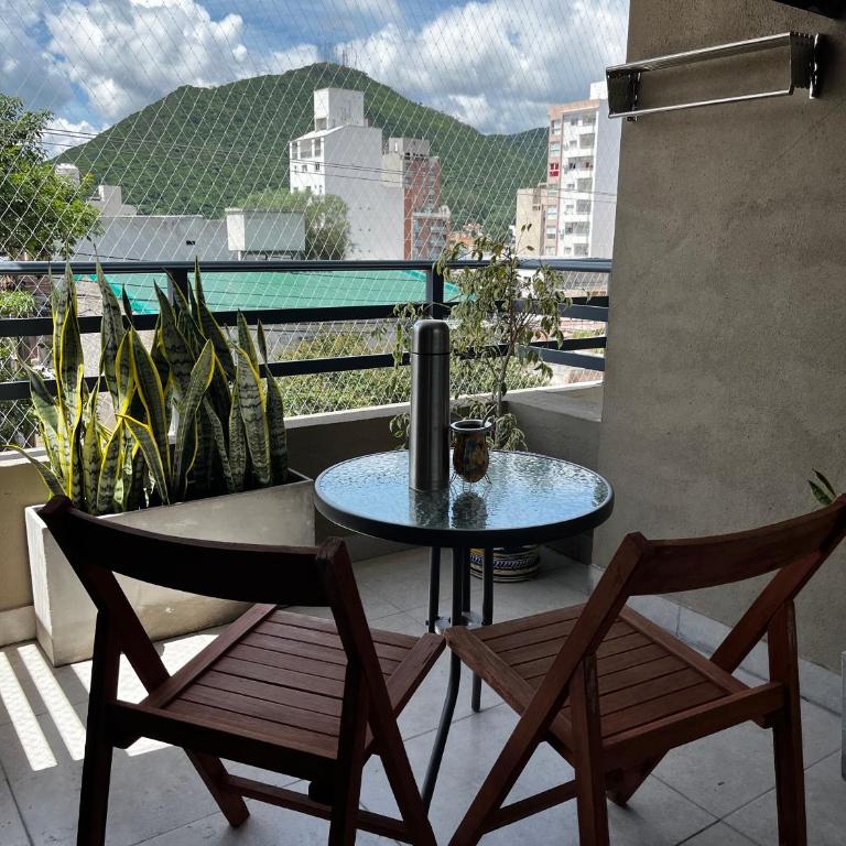 Andes Suites Premium - Apartamento con balcón - 3