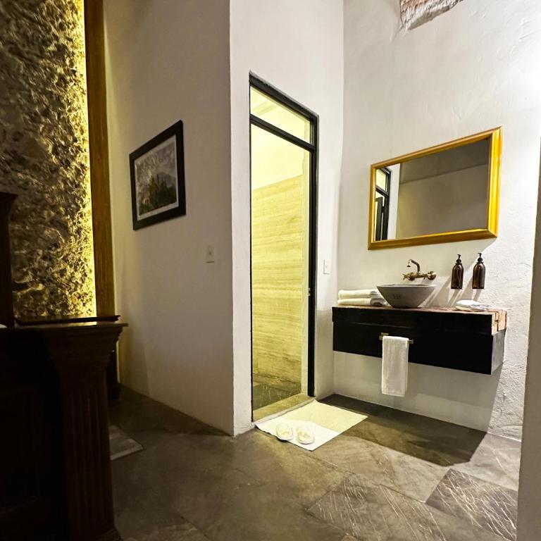 HOTEL BOUTIQUE CASONA 65 - Junior Suite - 5