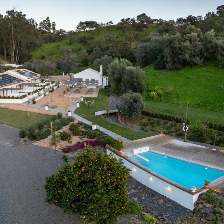 Finca Contrabando completa 25 pax - Villa con piscina privada - 2