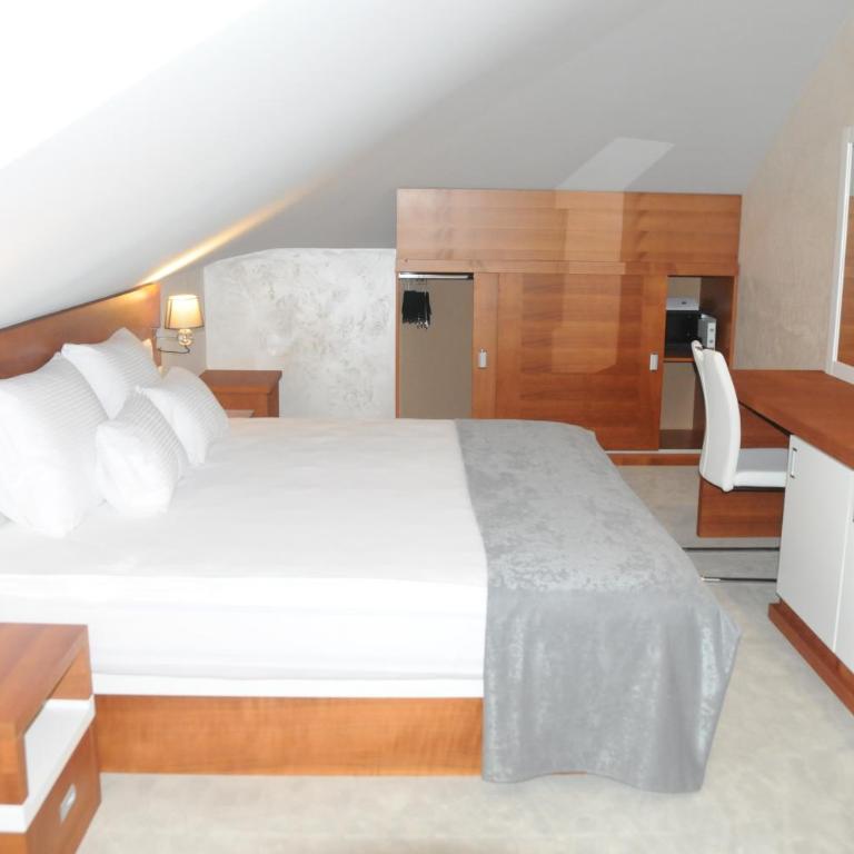 Hotel Porto In - Superior Dvokrevetna Soba sa Bračnim Krevetom/Zasebnim Krevetima - 15