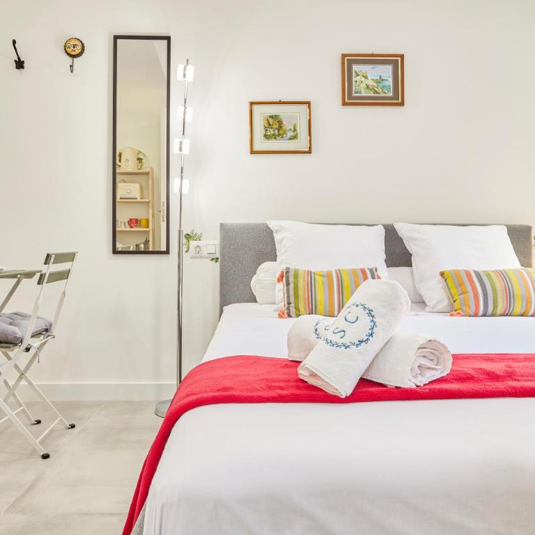 Santa Cruz Alicante Apartamentos - Double Room - 1