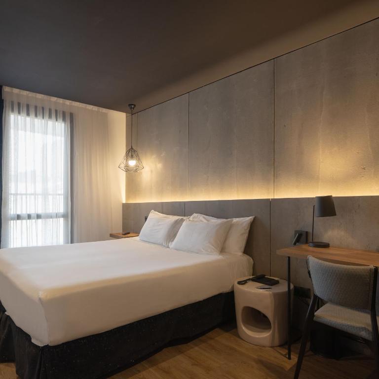 Hotel Tayko Bilbao - Interior Double Room - 5