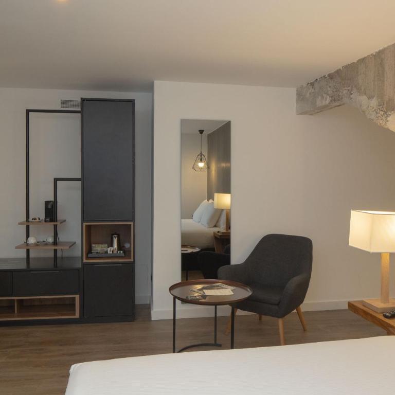 Hotel Tayko Bilbao - Superior Suite - 4