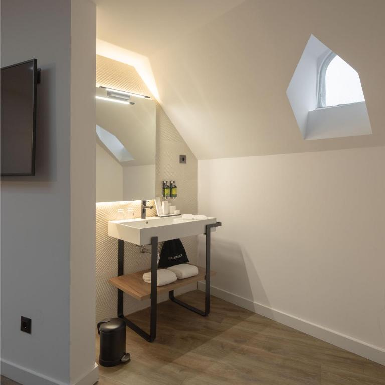 Hotel Tayko Bilbao - Executive Suite - 5