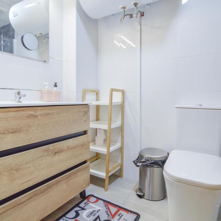 Au cœur de torreveija - Two-Bedroom Apartment - 15