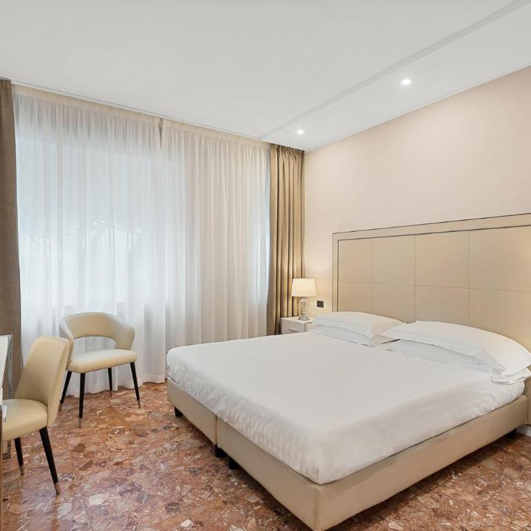 Hotel Excelsior - Camera Matrimoniale Classic - 4