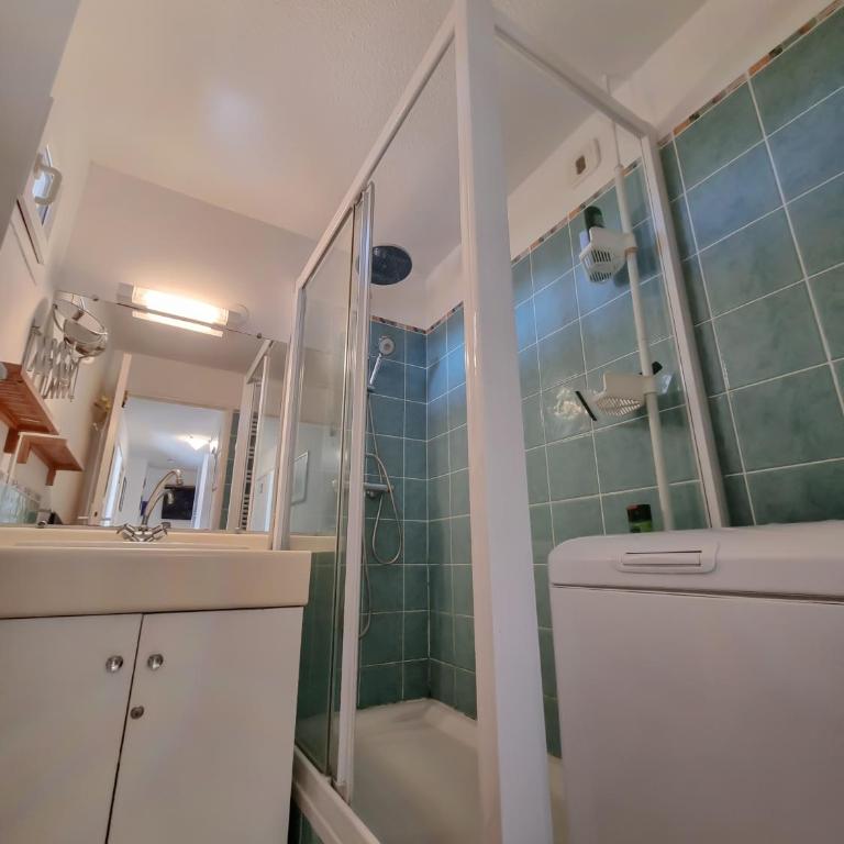 Les Arbousiers - T3 avec clim et Parking - Apartamento de 2 dormitorios - 9