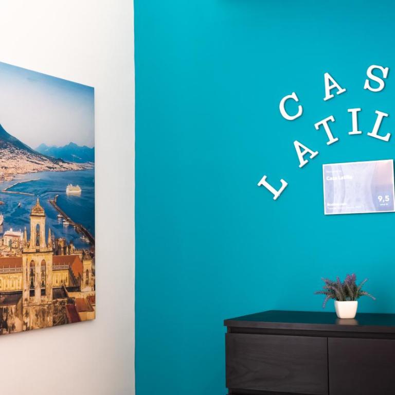 Casa Latilla Napoli Centro Storico con Due Camere Indipendenti - Appartamento con 2 Camere da Letto - 4