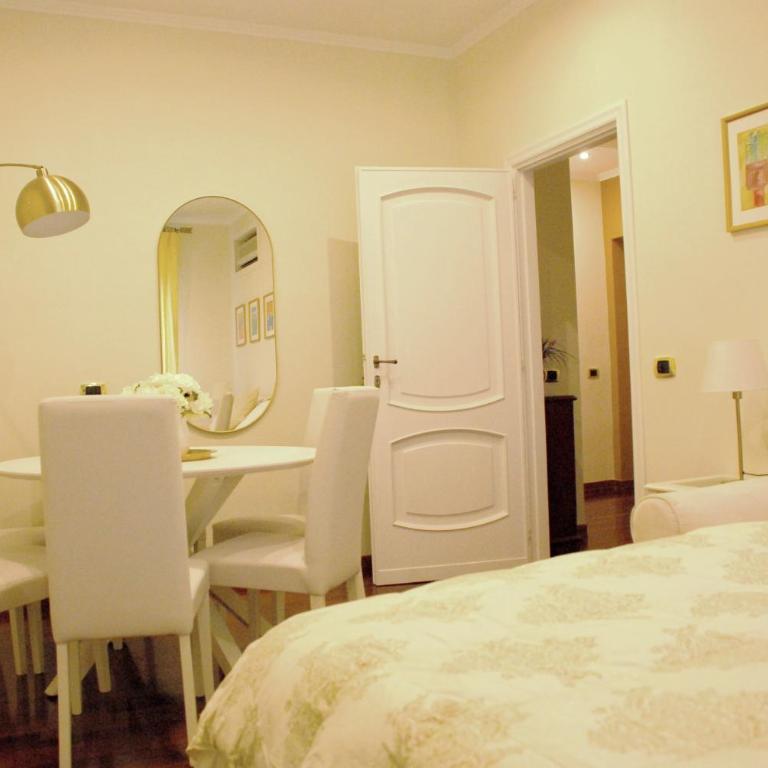 Tridente Storico Suites - Apartment with Balcony - 8