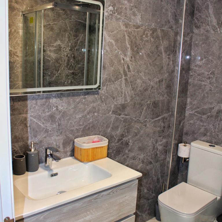 Calpe apartamento nuevo 1a línea playa piscina - Apartamento de 1 dormitorio - 17