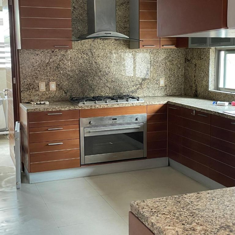Casa para grandes Familias - Four-Bedroom House - 19
