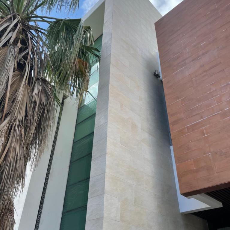 Casa para grandes Familias - Four-Bedroom House - 1
