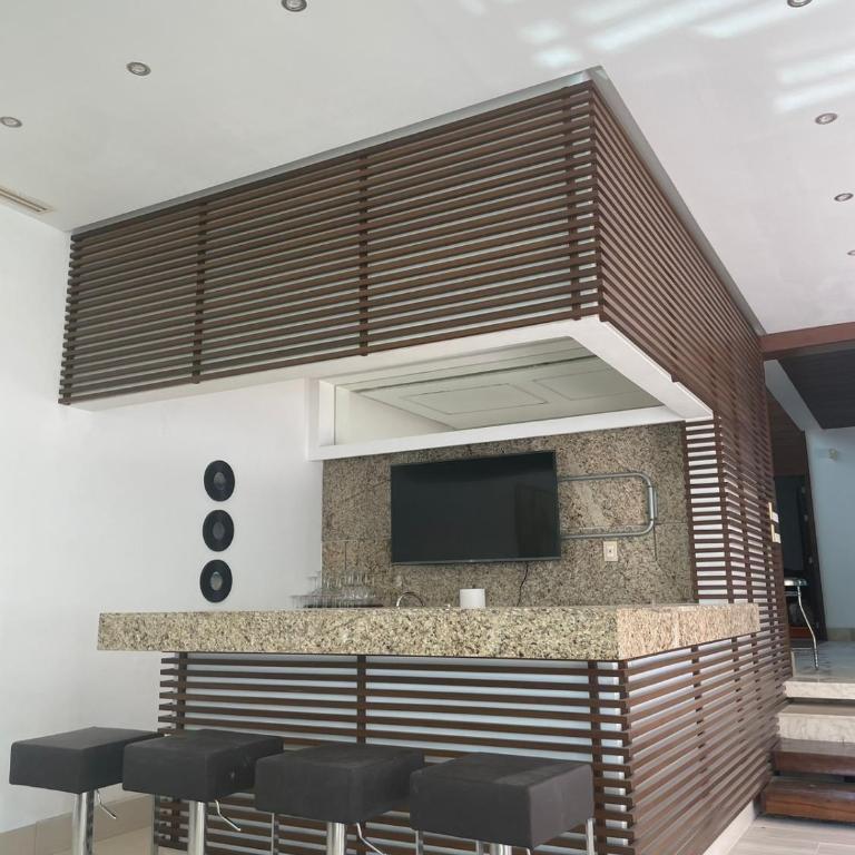 Casa para grandes Familias - Four-Bedroom House - 28