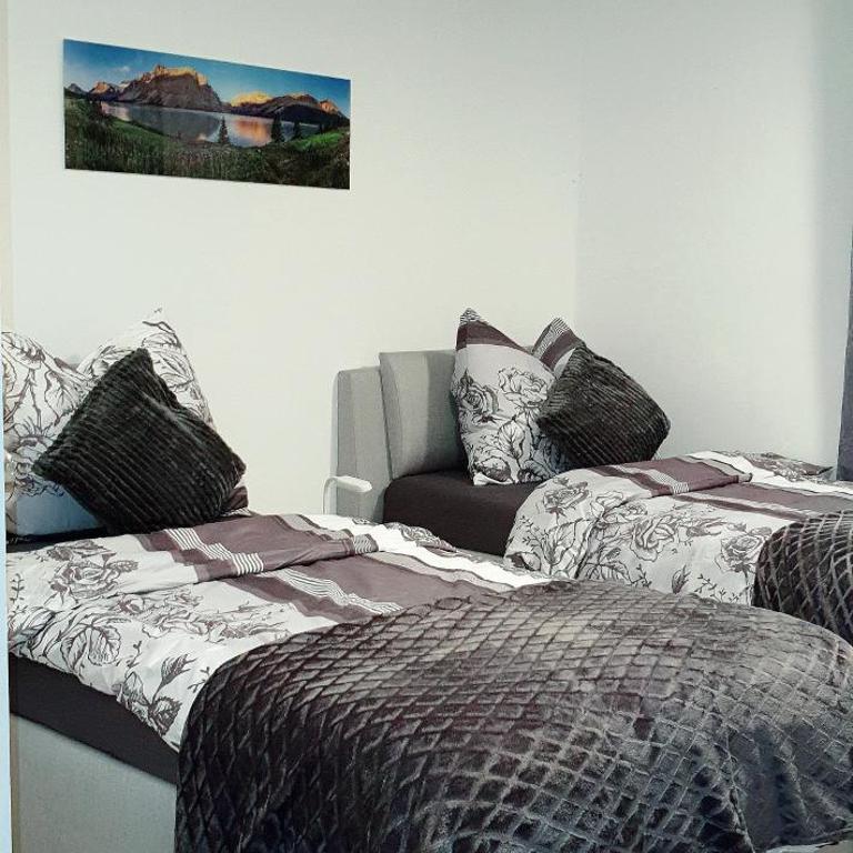 3-Zimmer- Wohnung in Traun, nähe Linz und Wels - Apartment mit 2 Schlafzimmern - 16