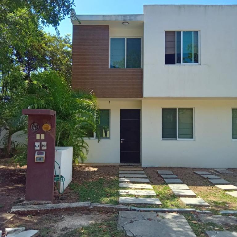 Parque 44 - One-Bedroom House - 2