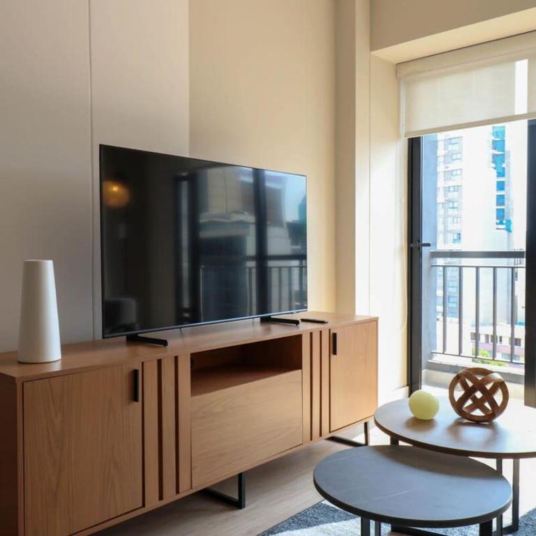 Fascinating 1BR with balcony in San Isidro - Apartamento - 3